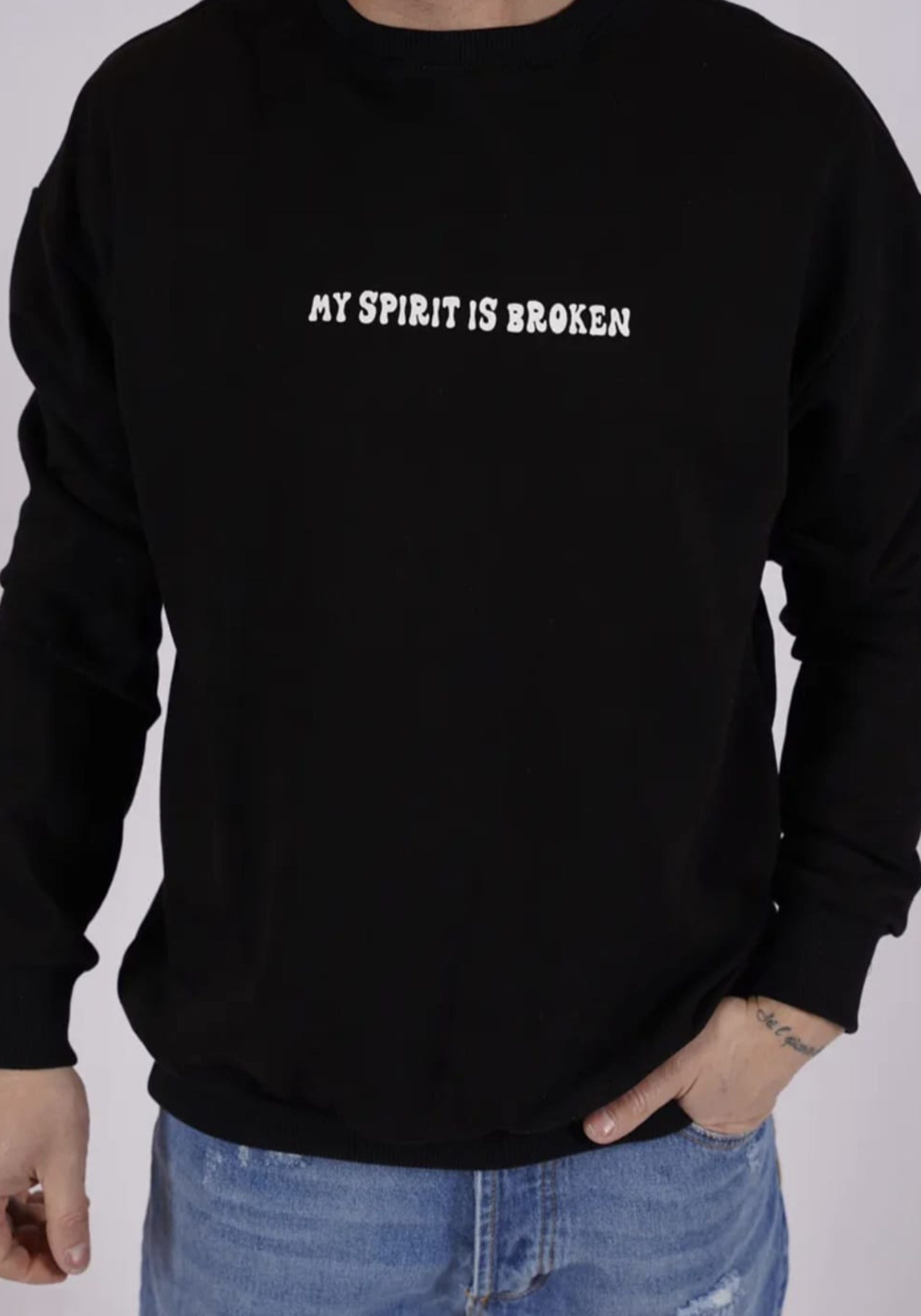 Sweater My Spirit Is Broken Black
