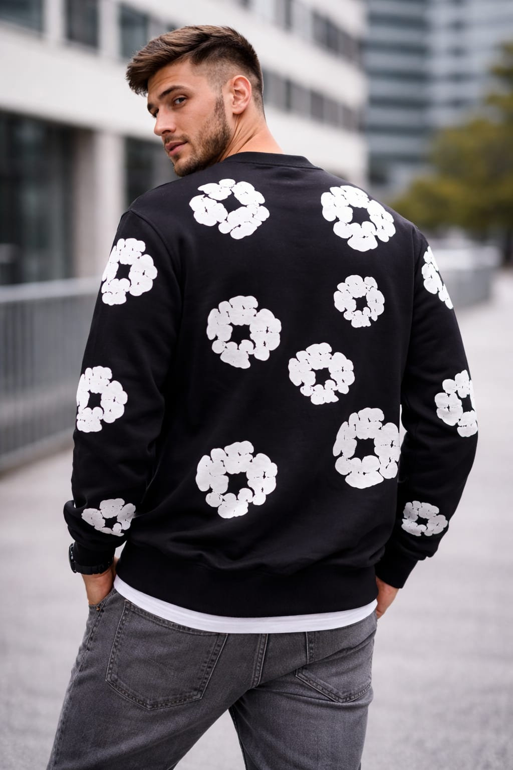 Sweater Icon2 Bloom Black
