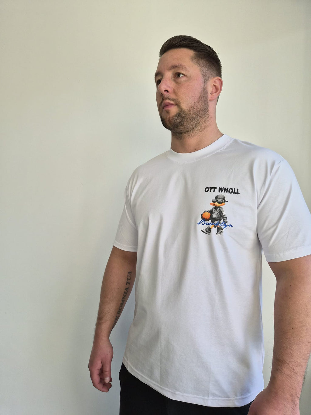 Oversized T-Shirt Daffy Ott Wholl White