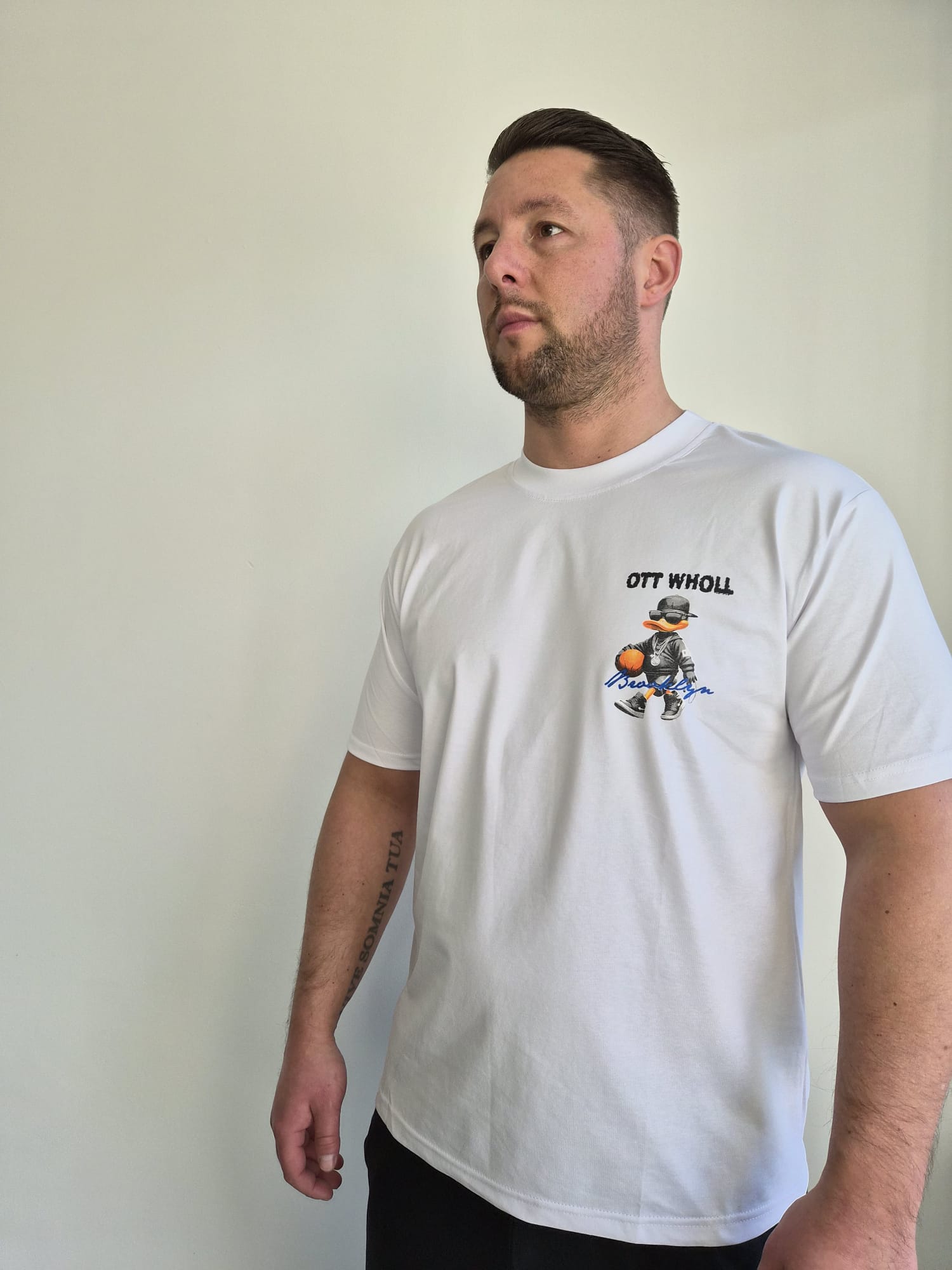 Oversized T-Shirt Daffy Ott Wholl White