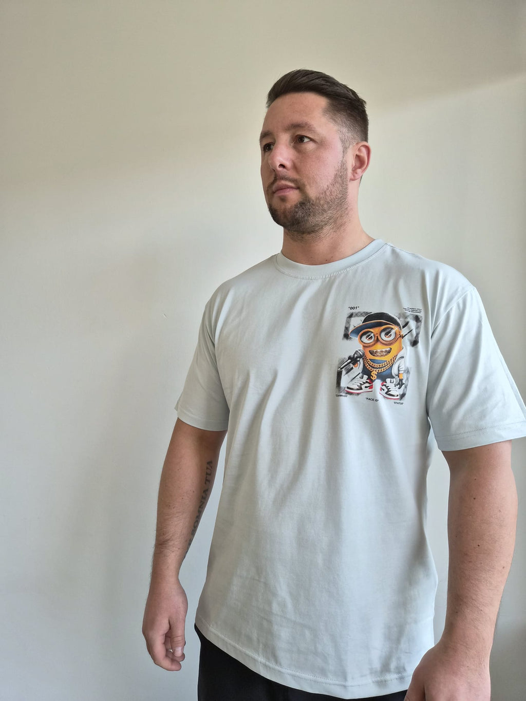 Oversized T-Shirt Minion Face ID L Grey