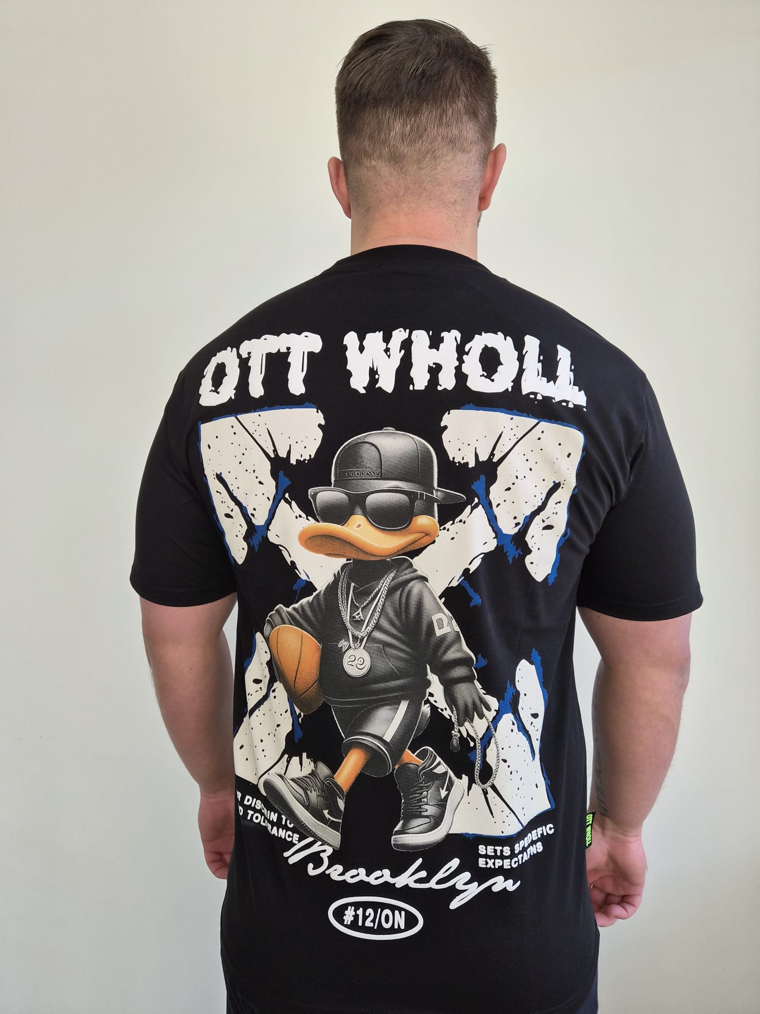 Oversized T-Shirt Daffy Ott Wholl Black