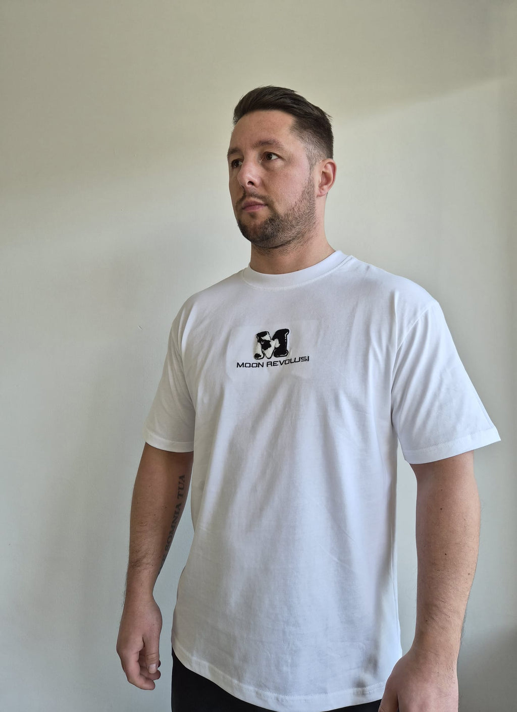 Oversized T-Shirt Micky Moon Revo White