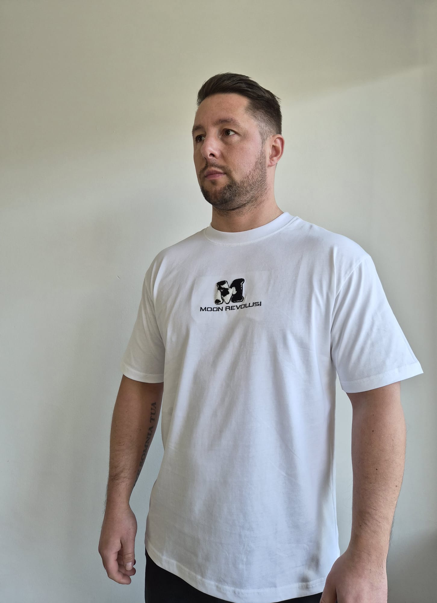 Oversized T-Shirt Micky Moon Revo White