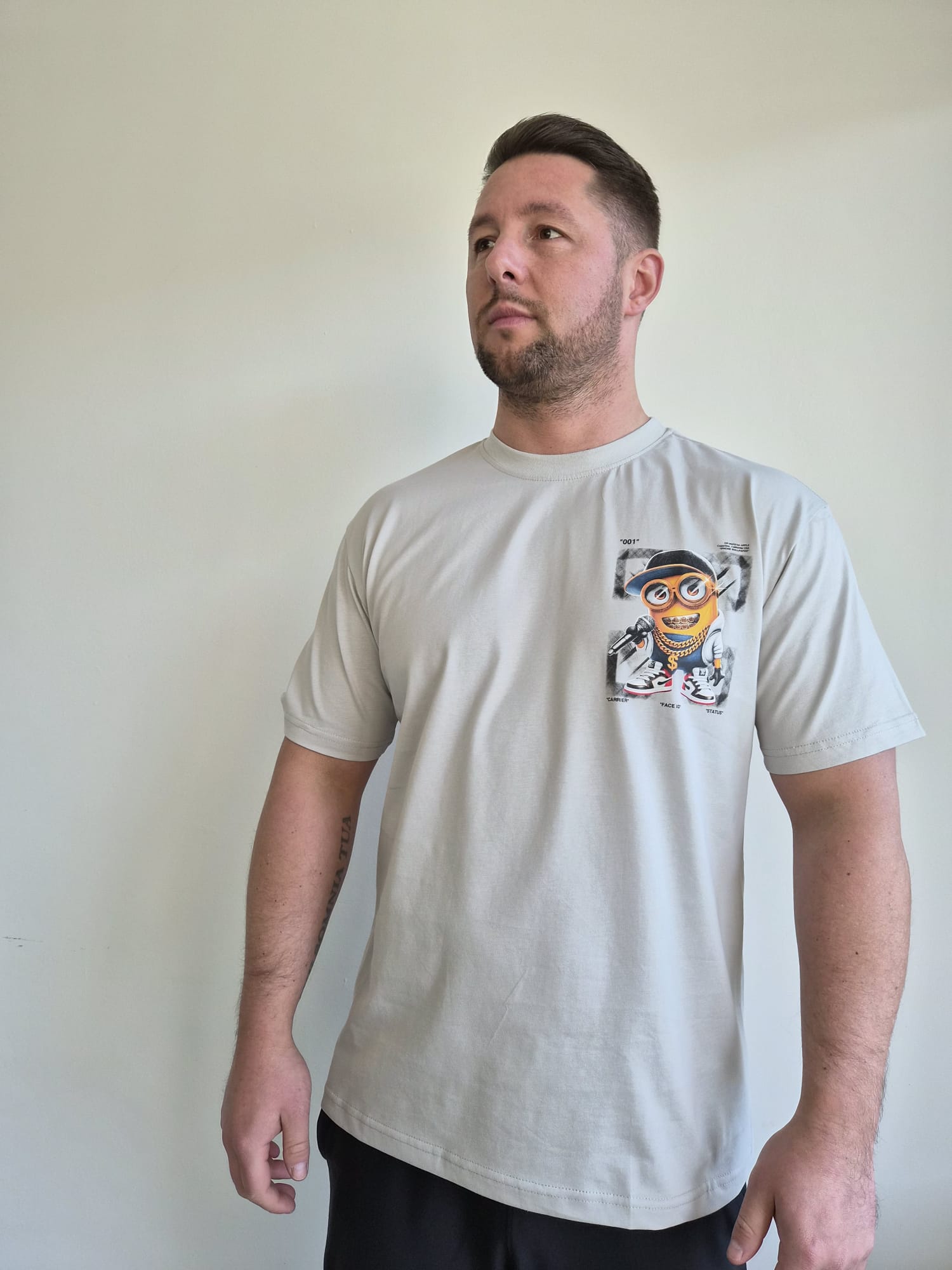 Oversized T-Shirt Minion Face ID Mint