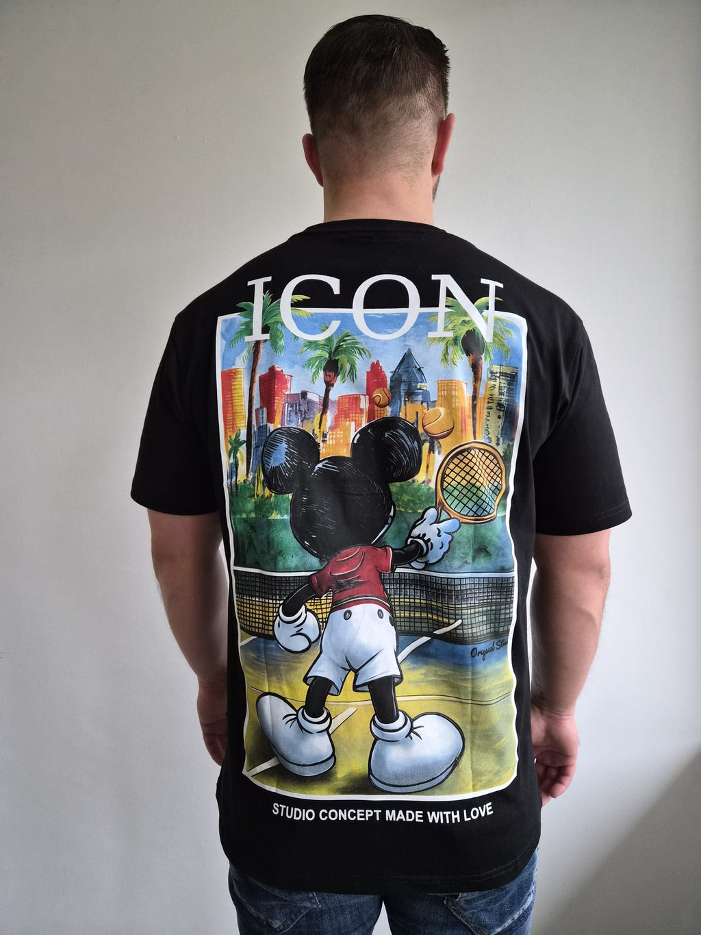 Oversized T-Shirt Icon Micky Studio Concept Black