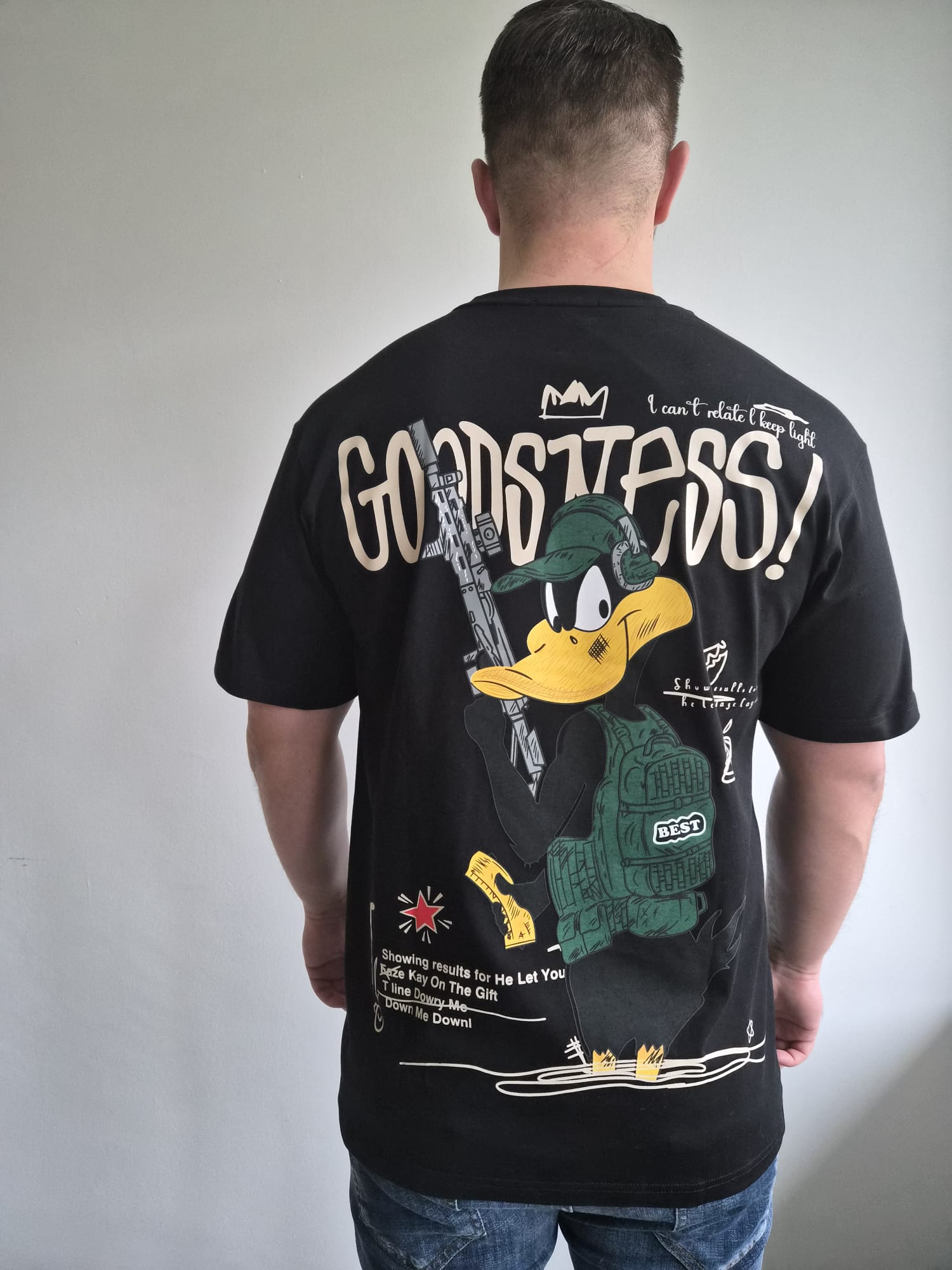 Oversized T-Shirt Daffy Goodsness Black